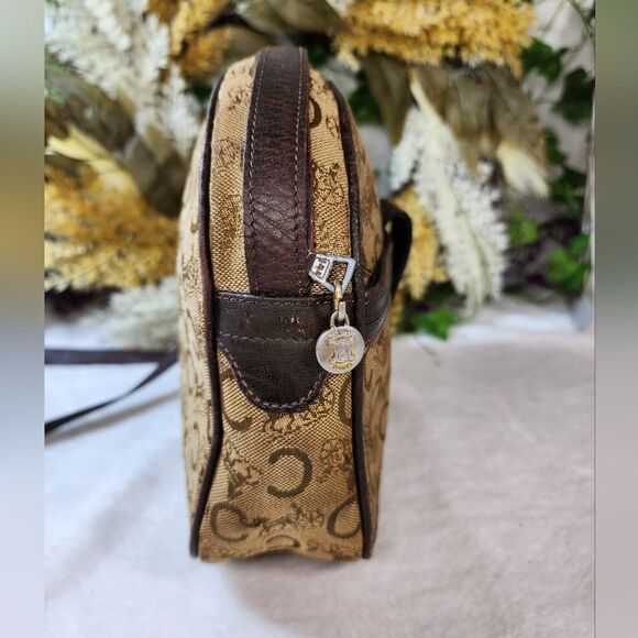 Authentic CELINE C Sulky Pattern Shoulder Bag Beige/Brown - Picture 6 of 17